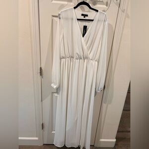 Lulu's Classic White Long Sleeve Dress NWT